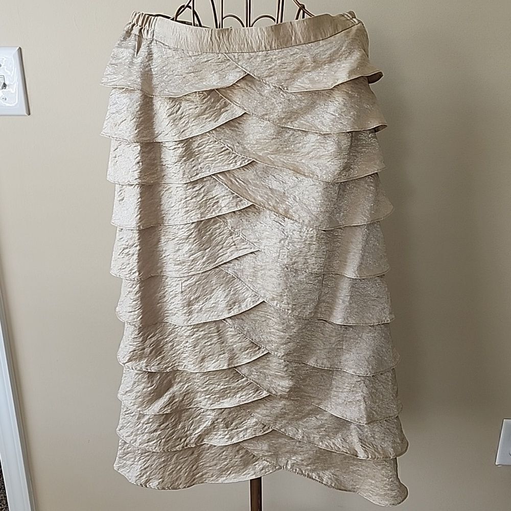 Champagne Tiered Skirt Fluttery Size 12 - Picture 2 of 5